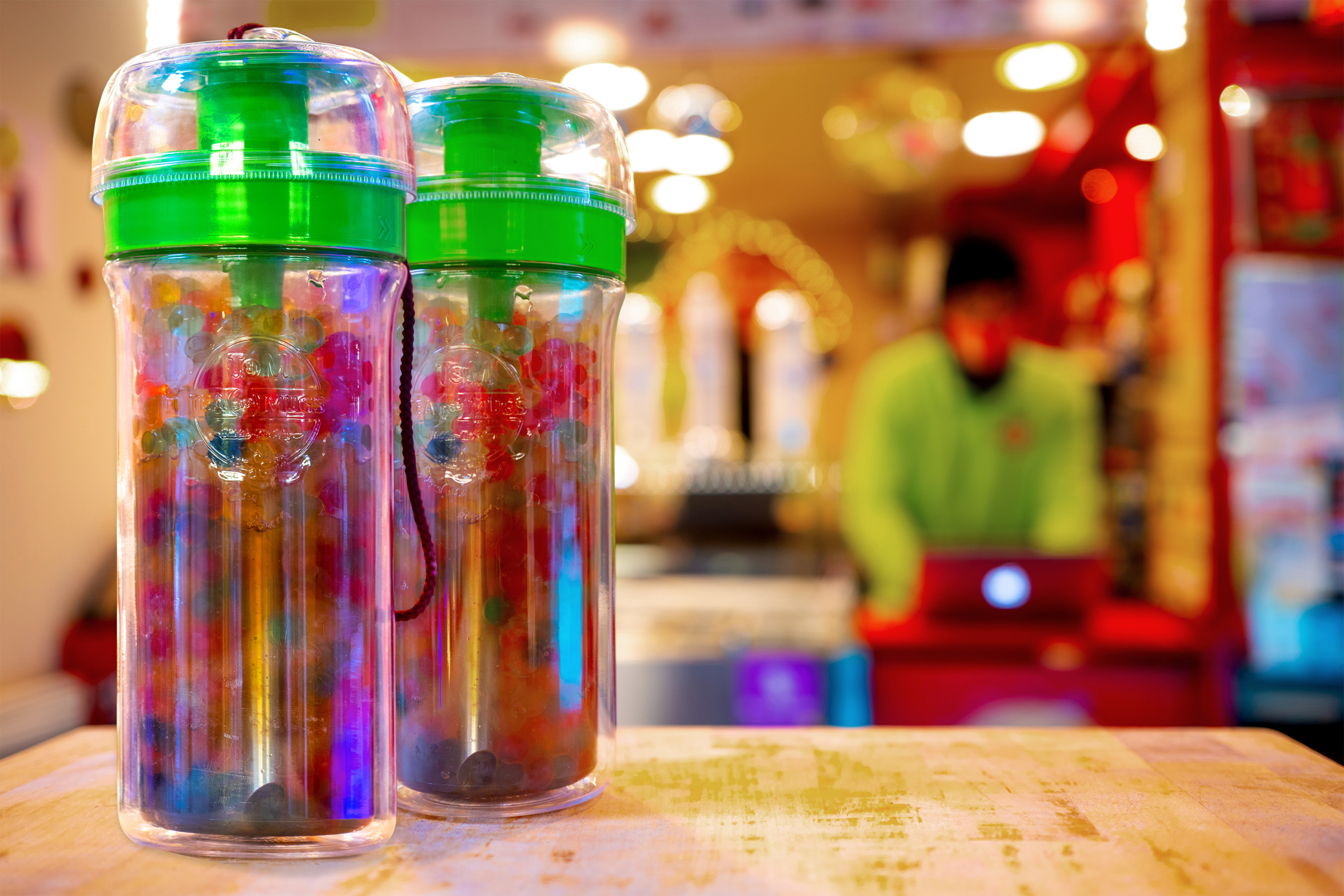 Le Bubble-Tea Mug par Tea and Bubbles. Un mug écologique et réutilisable de 65 cl